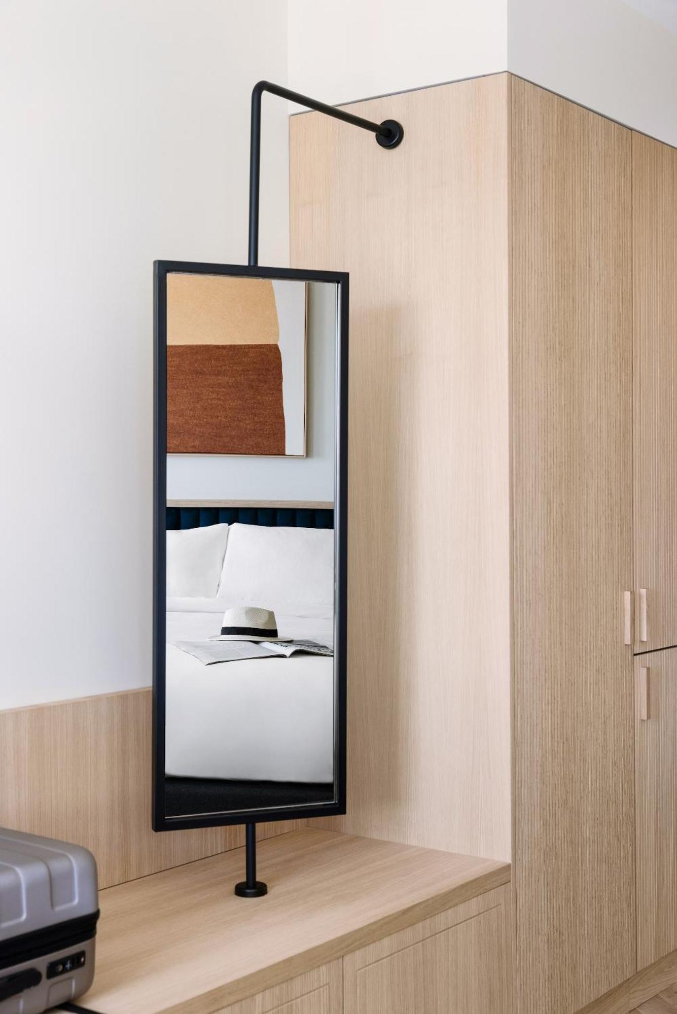 Sonder Sofia Aparthotel Madrid Room photo