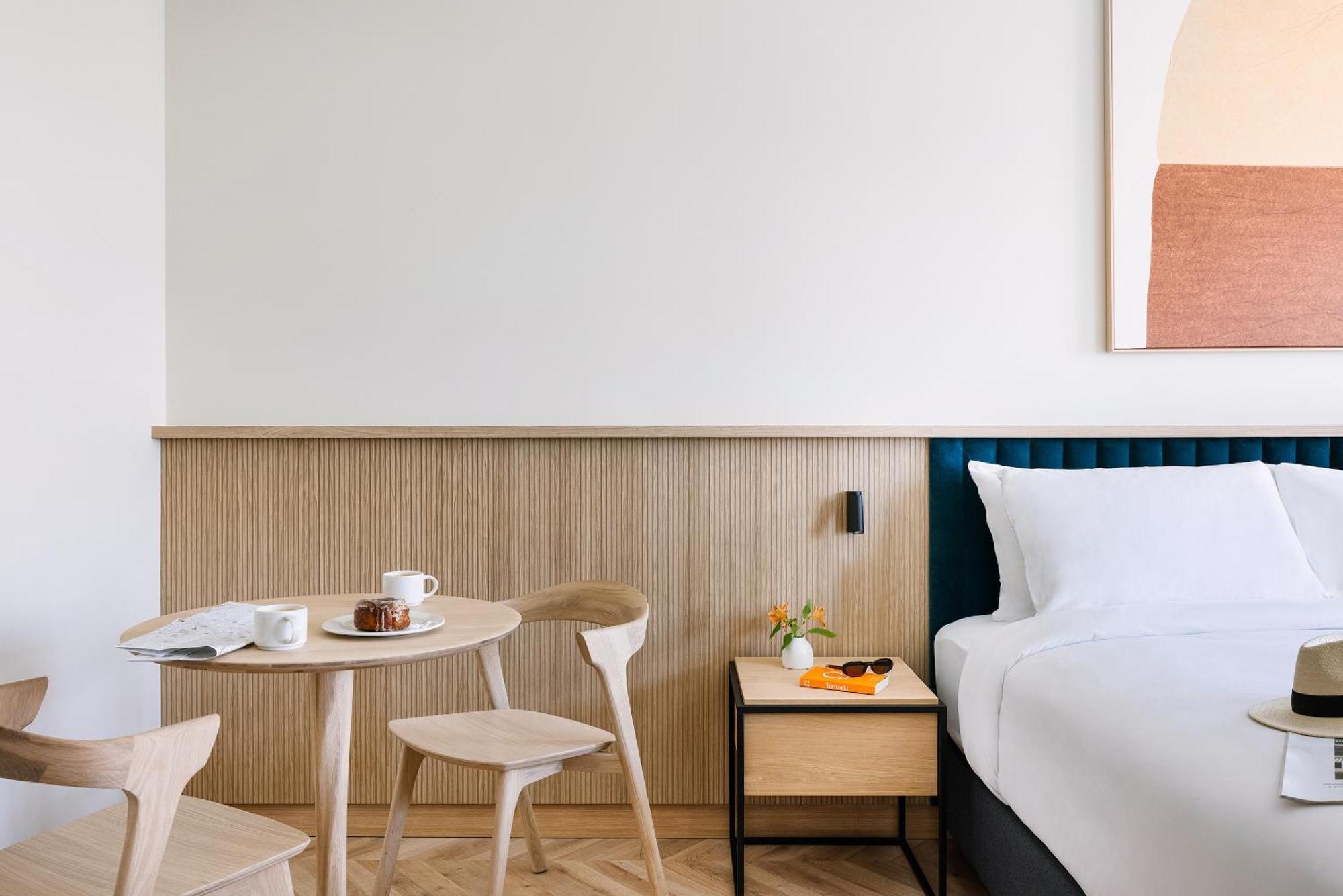 Sonder Sofia Aparthotel Madrid Room photo