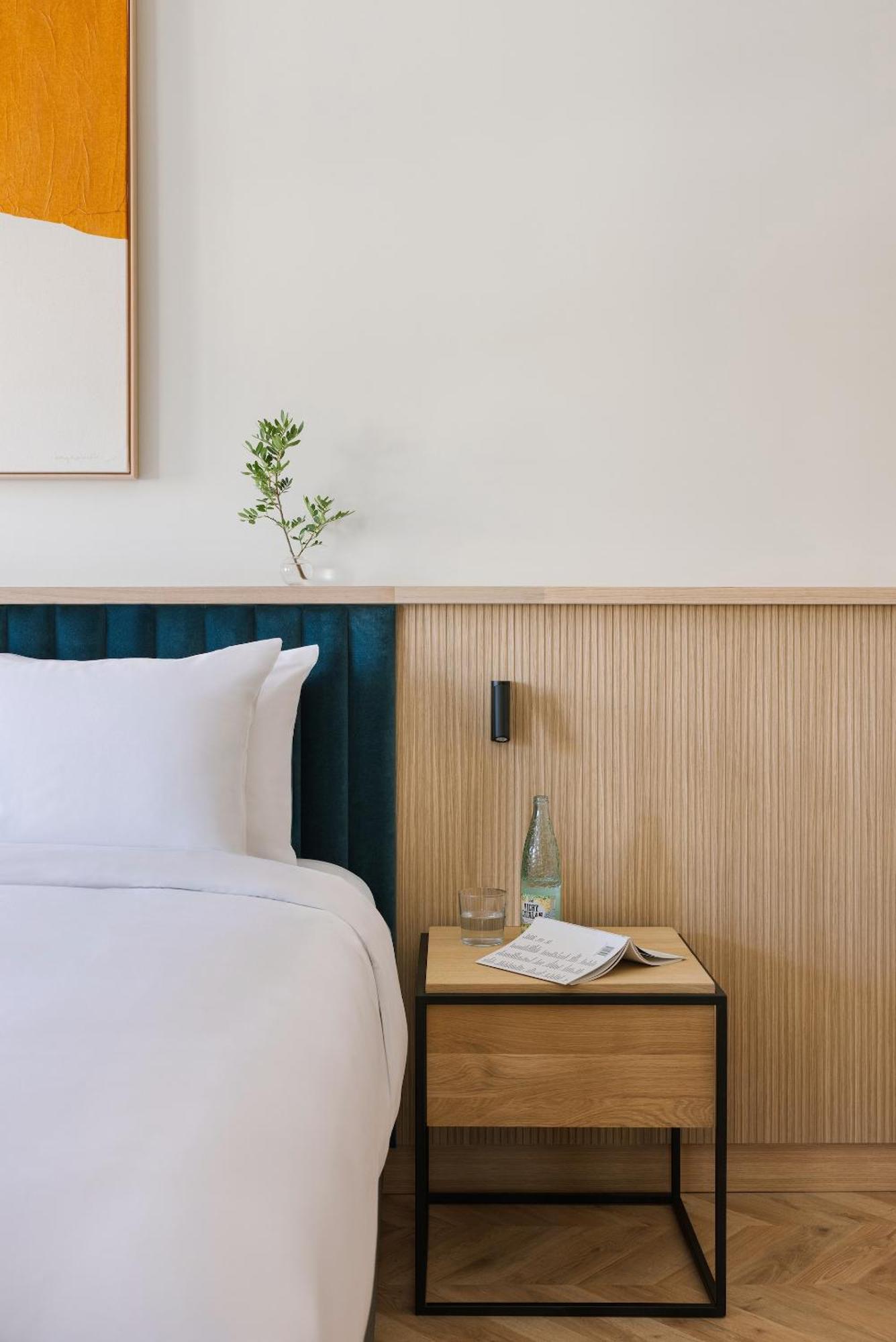 Sonder Sofia Aparthotel Madrid Room photo